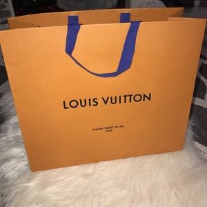 Louis Vuitton Shopping Bag